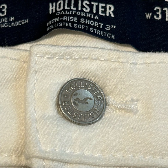 Hollister White Denim Sunflower Embroidered Shorts | Size 13 / 31 - Picture 8 of 11